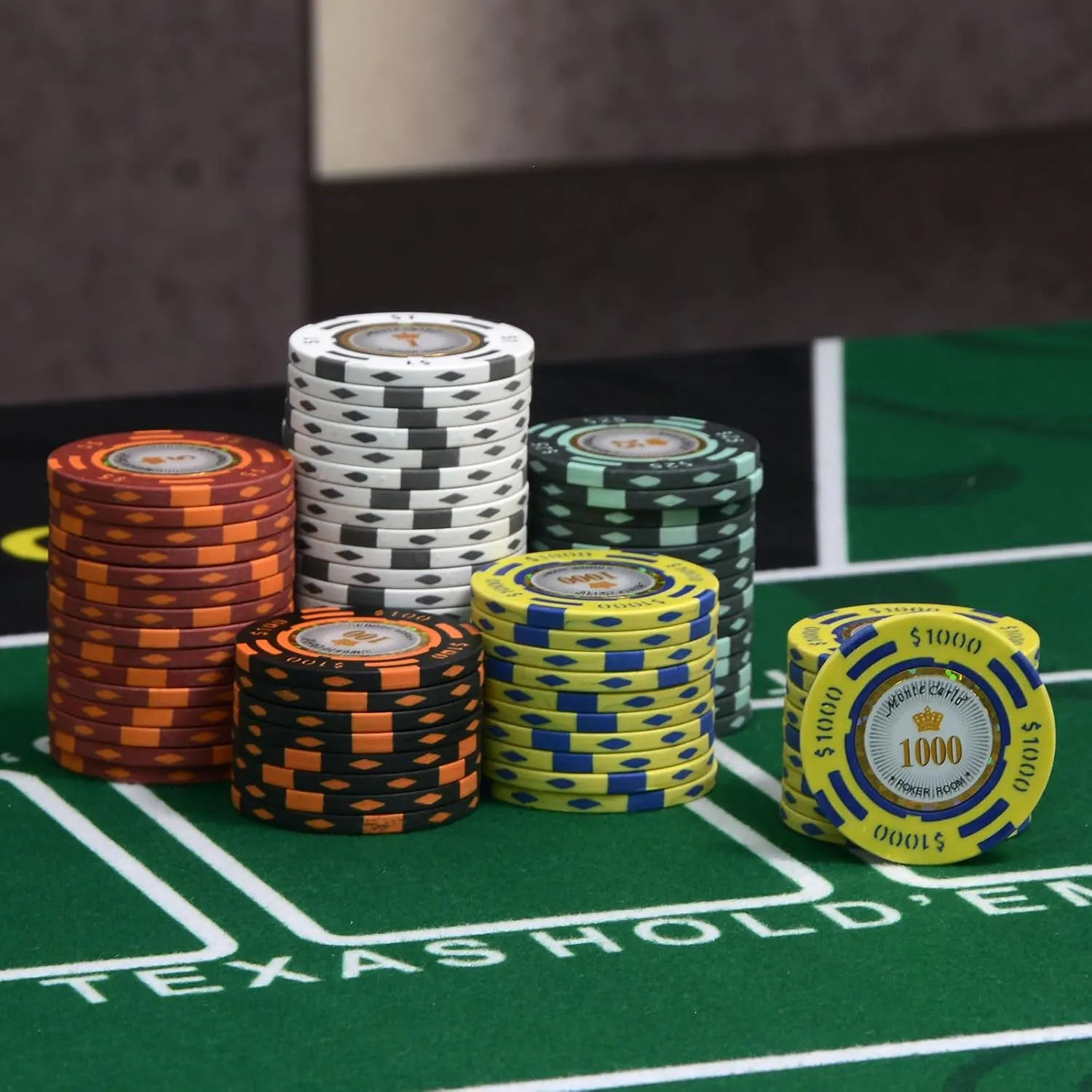 50 Pieces Clay Composite Poker Chips with a Durable Chip Bag, Create a Real Casino Atmosphere, Suitable for Poker Game Nights