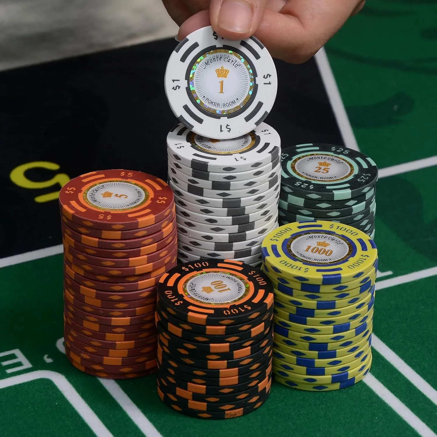 50 Pieces Clay Composite Poker Chips with a Durable Chip Bag, Create a Real Casino Atmosphere, Suitable for Poker Game Nights