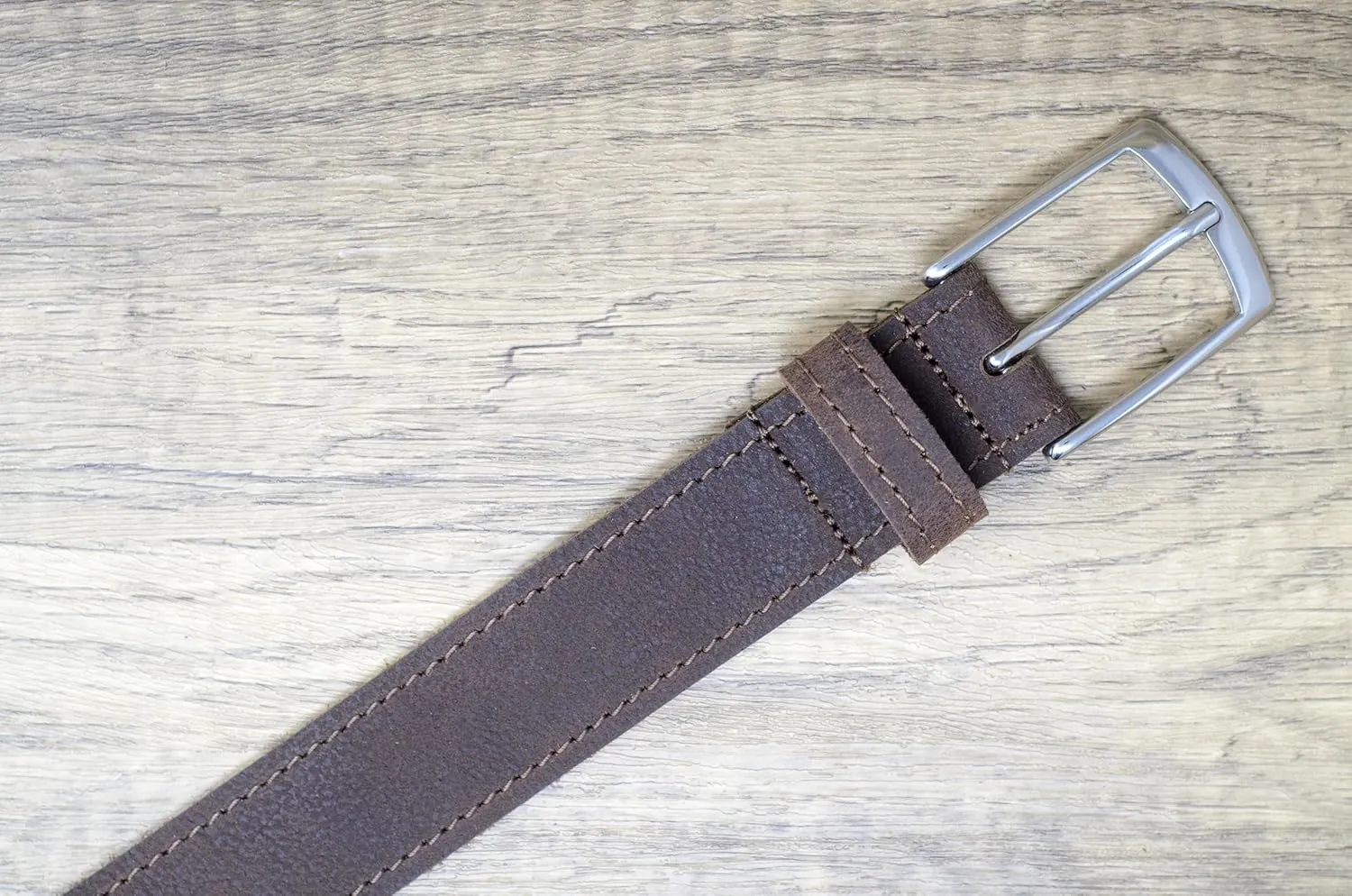 Ashford Ridge Made in England 34mm Full Leather Edge Stitched Belt with Classic Buckle