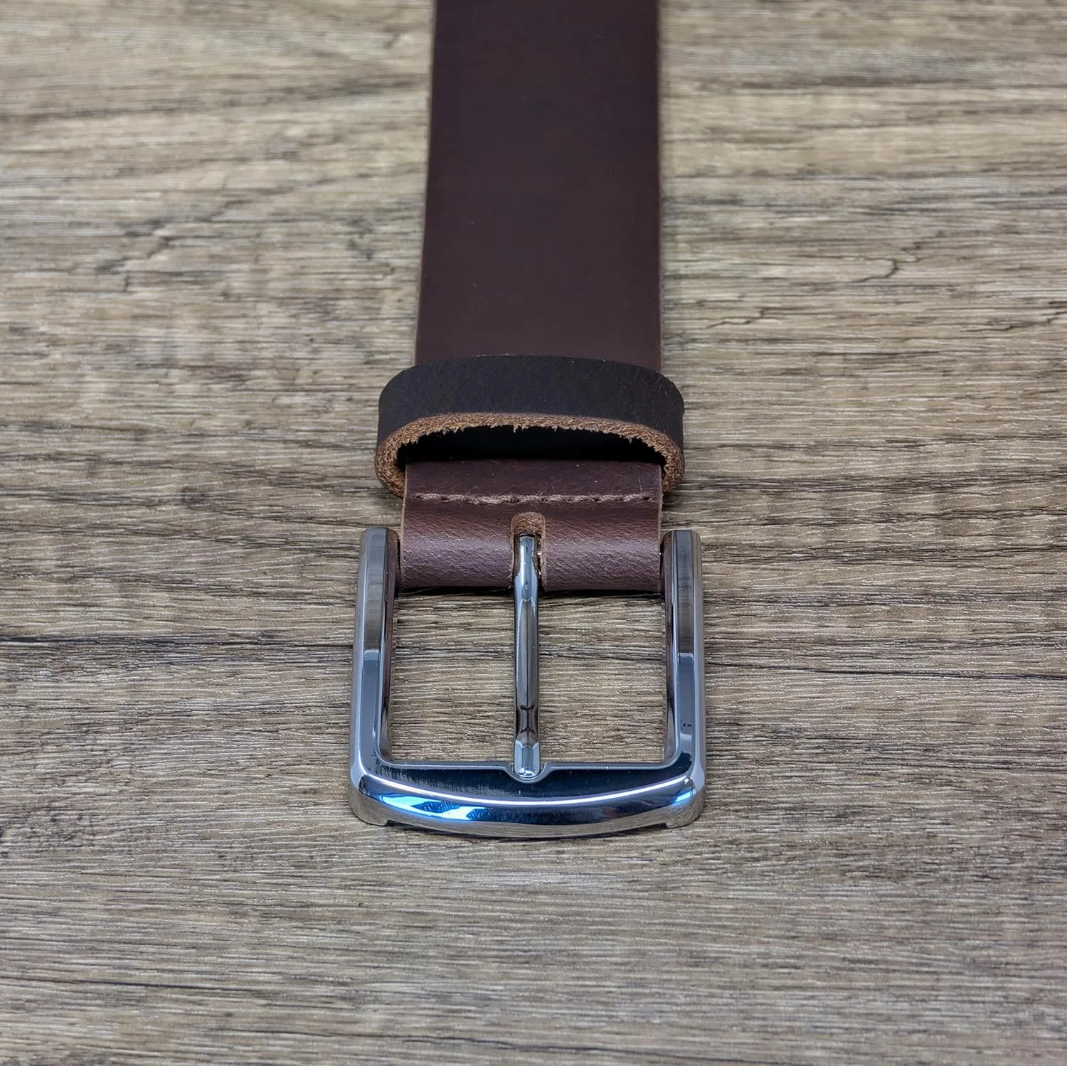 Ashford Ridge Made in England 40mm Full Grain Leather Belt with Classic Buckle