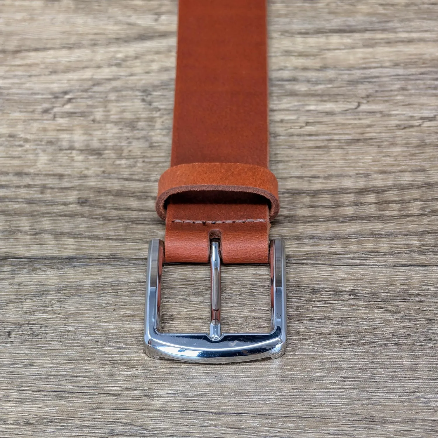 Ashford Ridge Made in England 40mm Full Grain Leather Belt with Classic Buckle