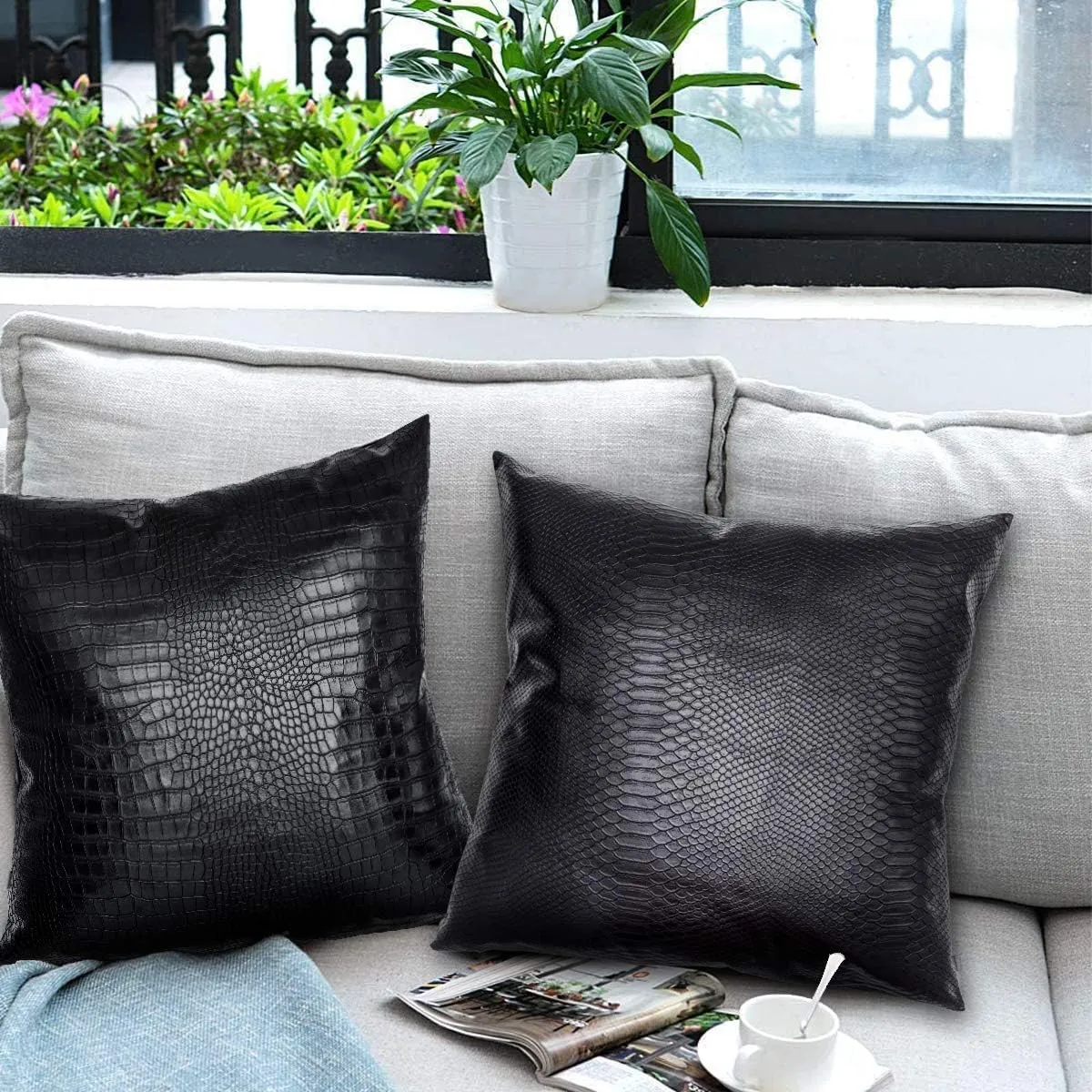 Black Crocodile Skin Thick Soft Faux Leather Pillow Cover, 18x18 Inches Crocodile Throw Pillow Case Farmhouse Decor Minimalist Accent Decorative Sofa Cushion Thick & Soft Covers