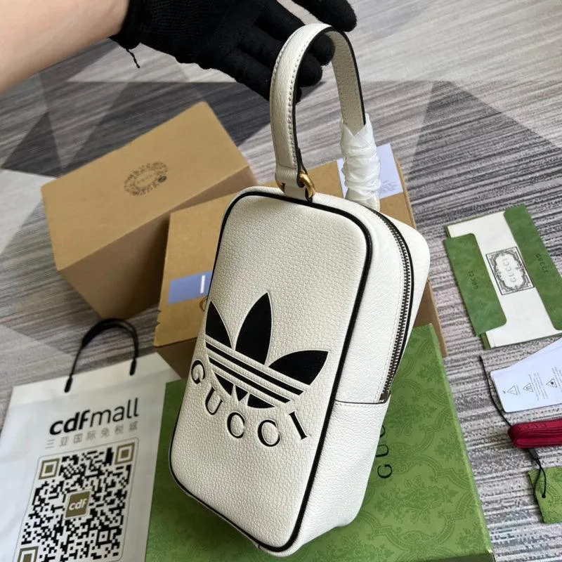 Charm - GG Bags - 1210