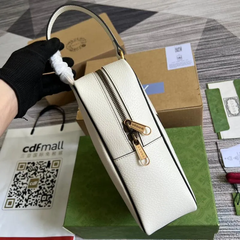 Charm - GG Bags - 1210