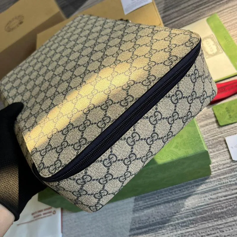Charm - GG Bags - 650