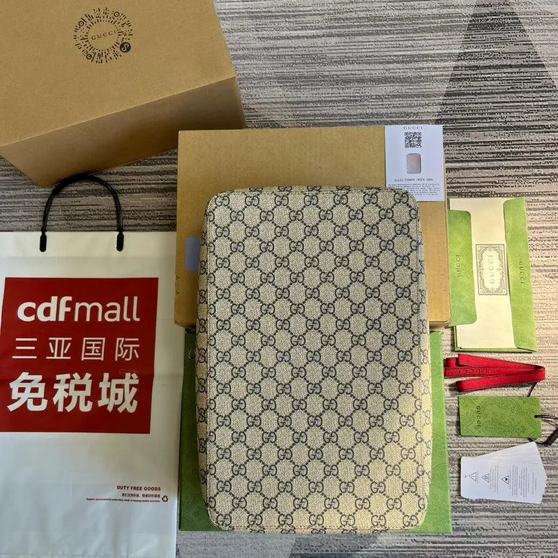 Charm - GG Bags - 650