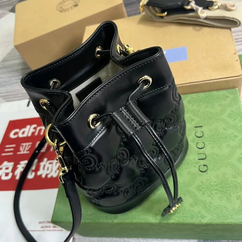 Charm - GG Bags - 881