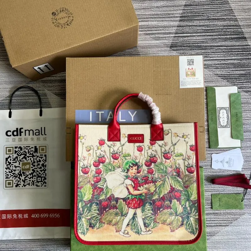 Charm - GG Bags - 983