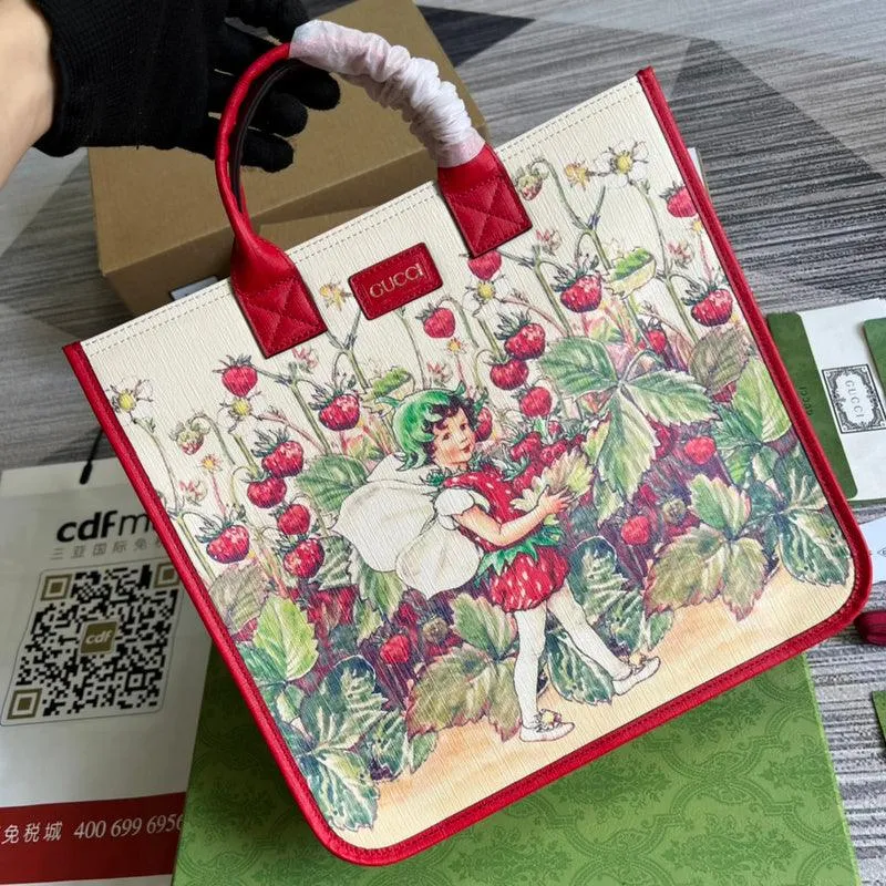 Charm - GG Bags - 983