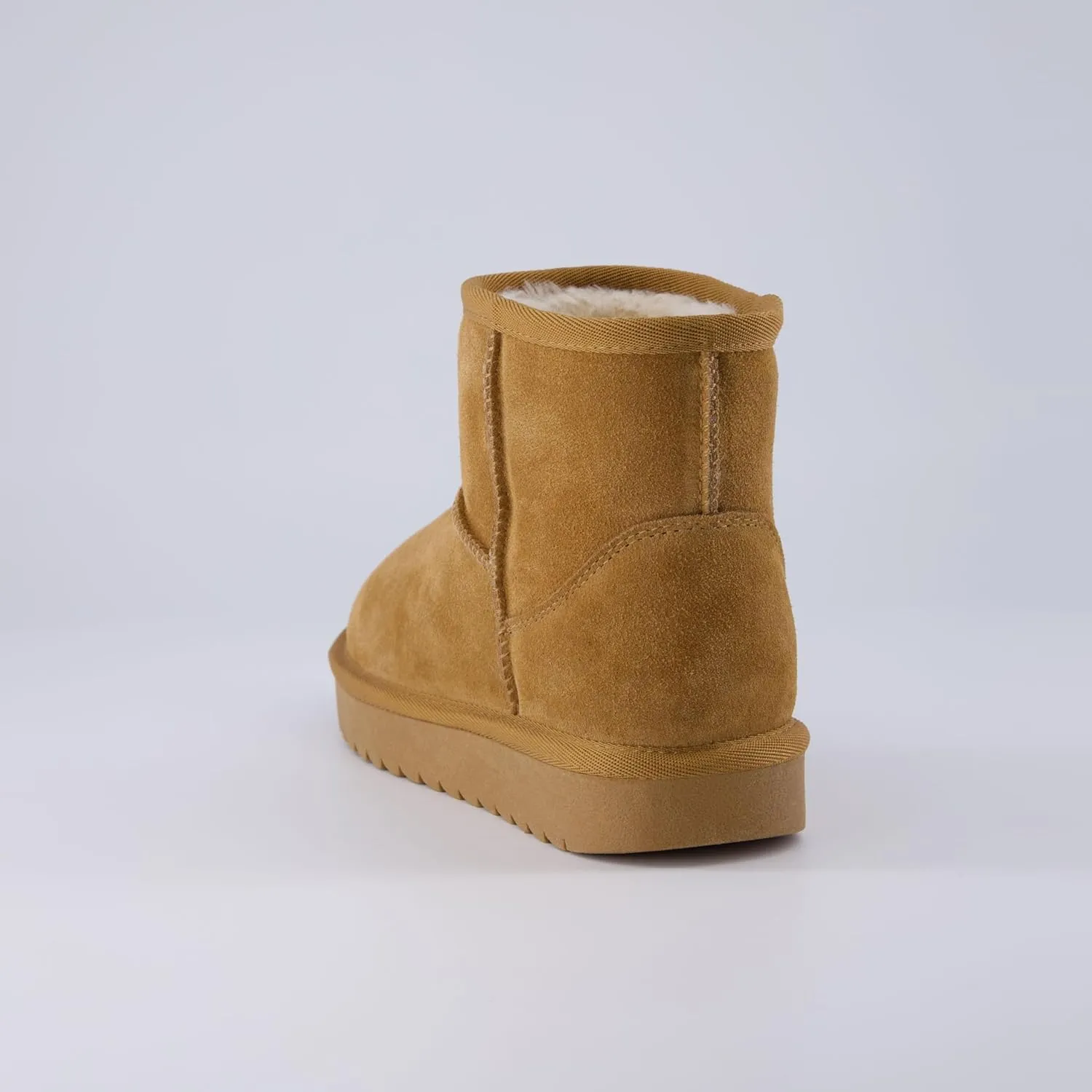 CUSHIONAIRE Women's Hipster pull on boot  Memory Foam