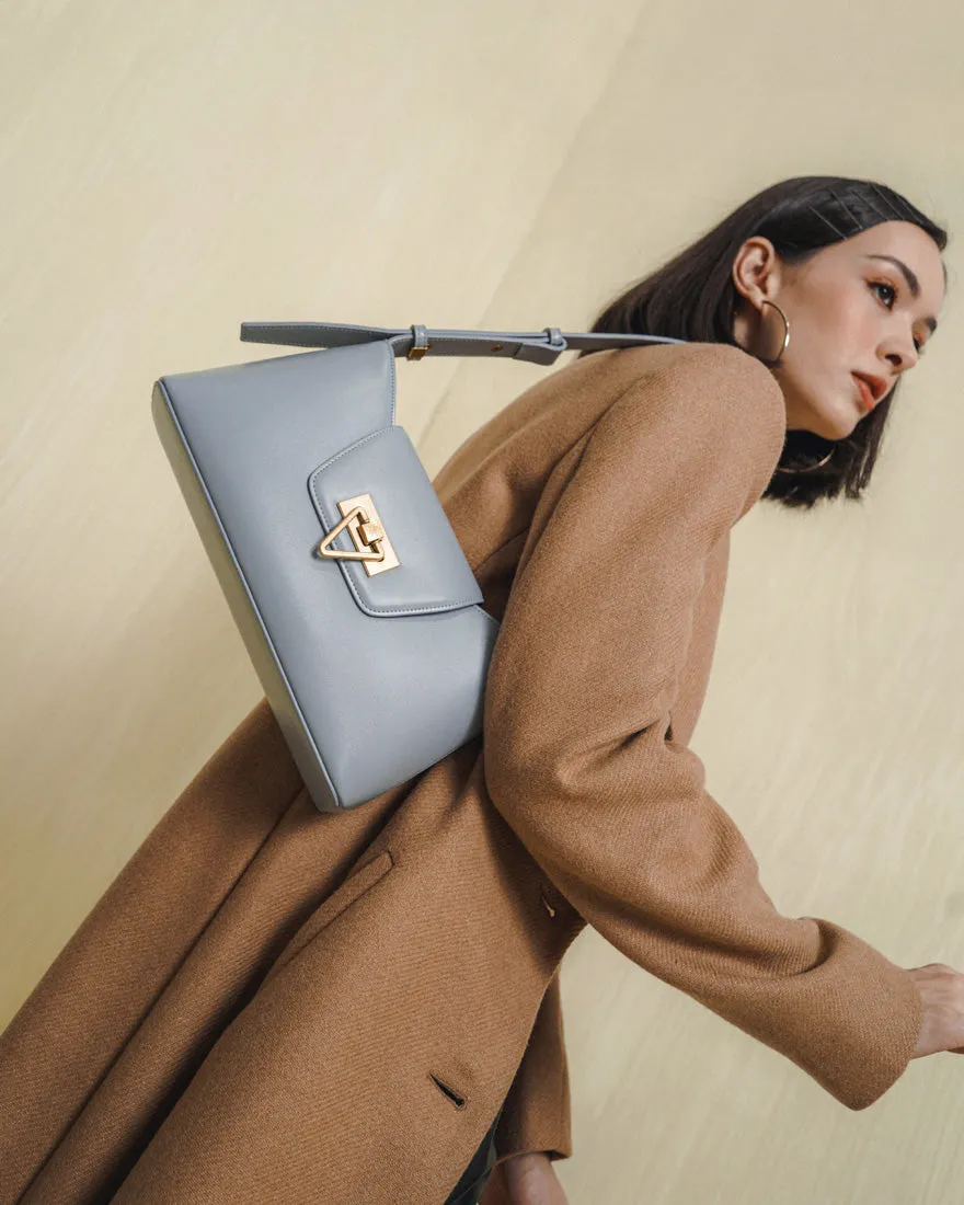 Della Shoulder Bag