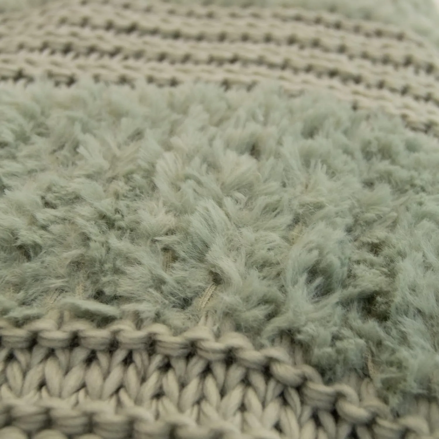 Donna Sharp Throw Blanket - Plush Knit Sage Contemporary Decorative Throw Blanket with Faux Fur Pattern