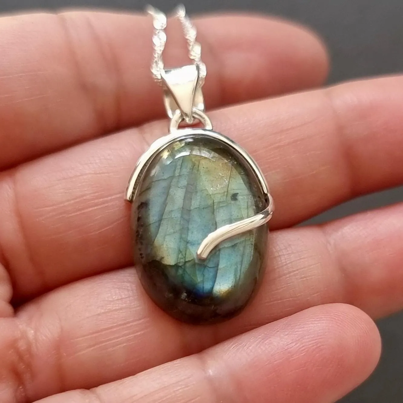 Elegant Oval Silver Overlay Labradorite 925 Sterling Silver Pendant, LABP23