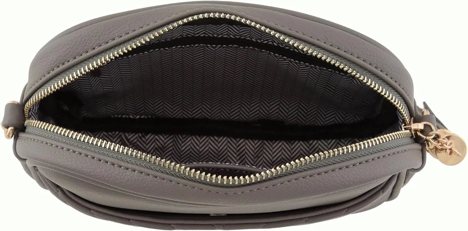 FashionPuzzle Chevron Quilted Crossbody Camera Bag with Chain Strap and Tassel