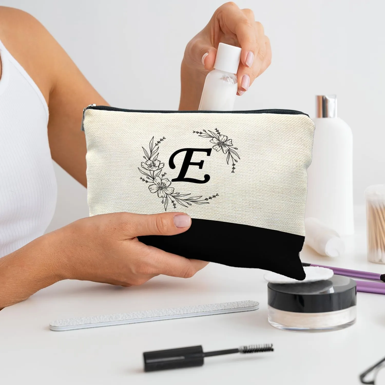 Initial Monogram Personalized makeup bag,Bride Bridesmaid Cosmetic bag,personalized makeup bag,bridesmaid gifts,personalized gifts,make up bag,monogrammed gifts for women（E）