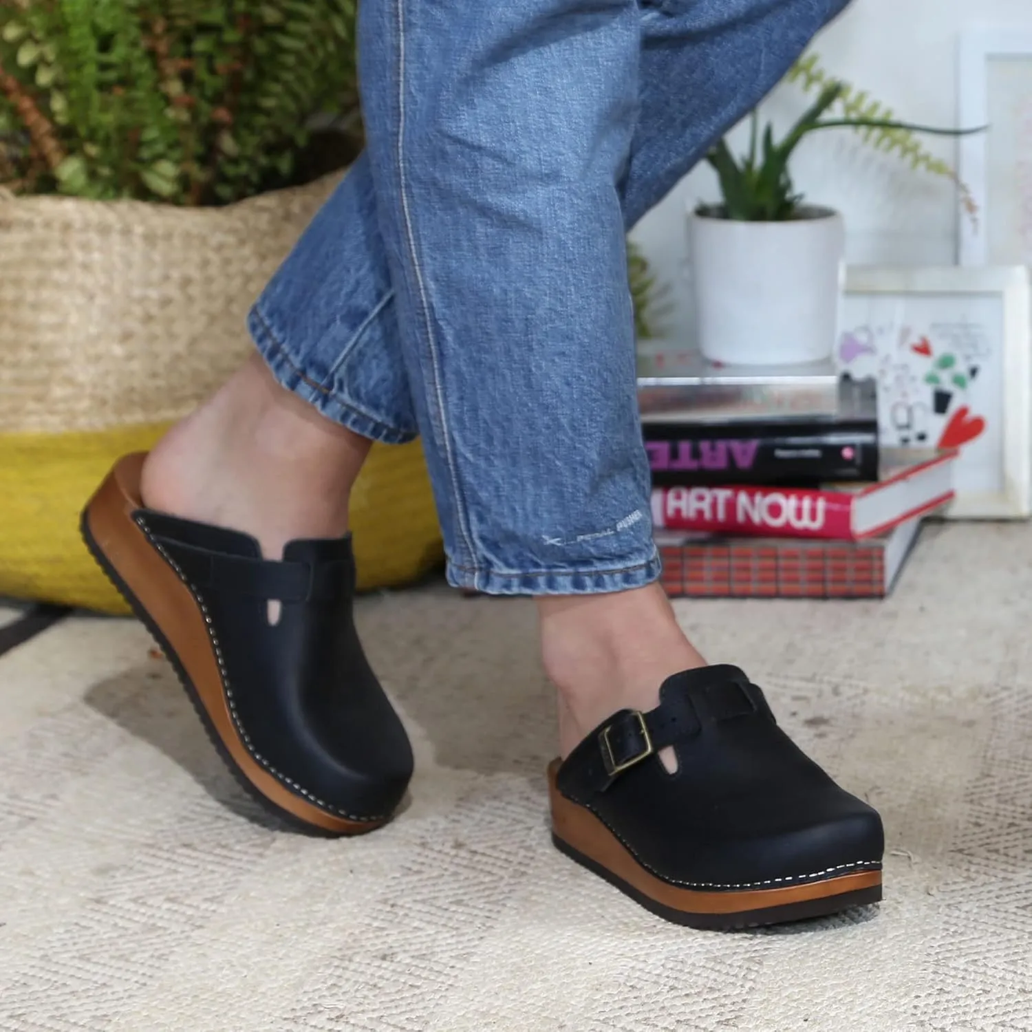 Kebba Liliane - Handmade Wooden Clogs with Genuine Leather | Arch Support and Comfortable Fit | Chilean Tepa Platform and EVA Sole |Made in Villarrica, Chile