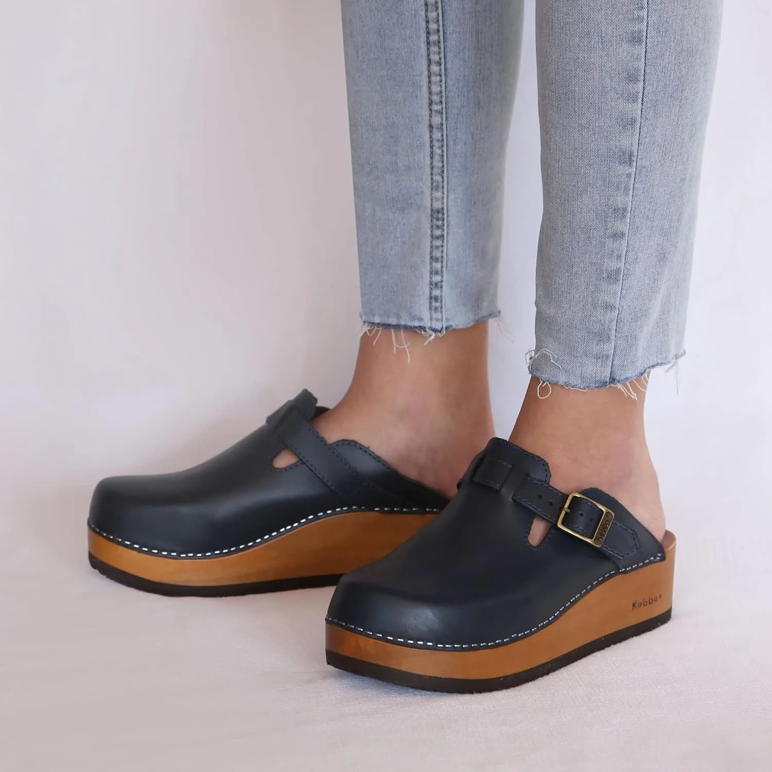 Kebba Liliane - Handmade Wooden Clogs with Genuine Leather | Arch Support and Comfortable Fit | Chilean Tepa Platform and EVA Sole |Made in Villarrica, Chile