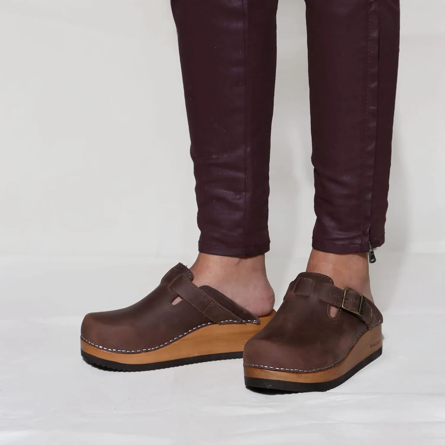 Kebba Liliane - Handmade Wooden Clogs with Genuine Leather | Arch Support and Comfortable Fit | Chilean Tepa Platform and EVA Sole |Made in Villarrica, Chile