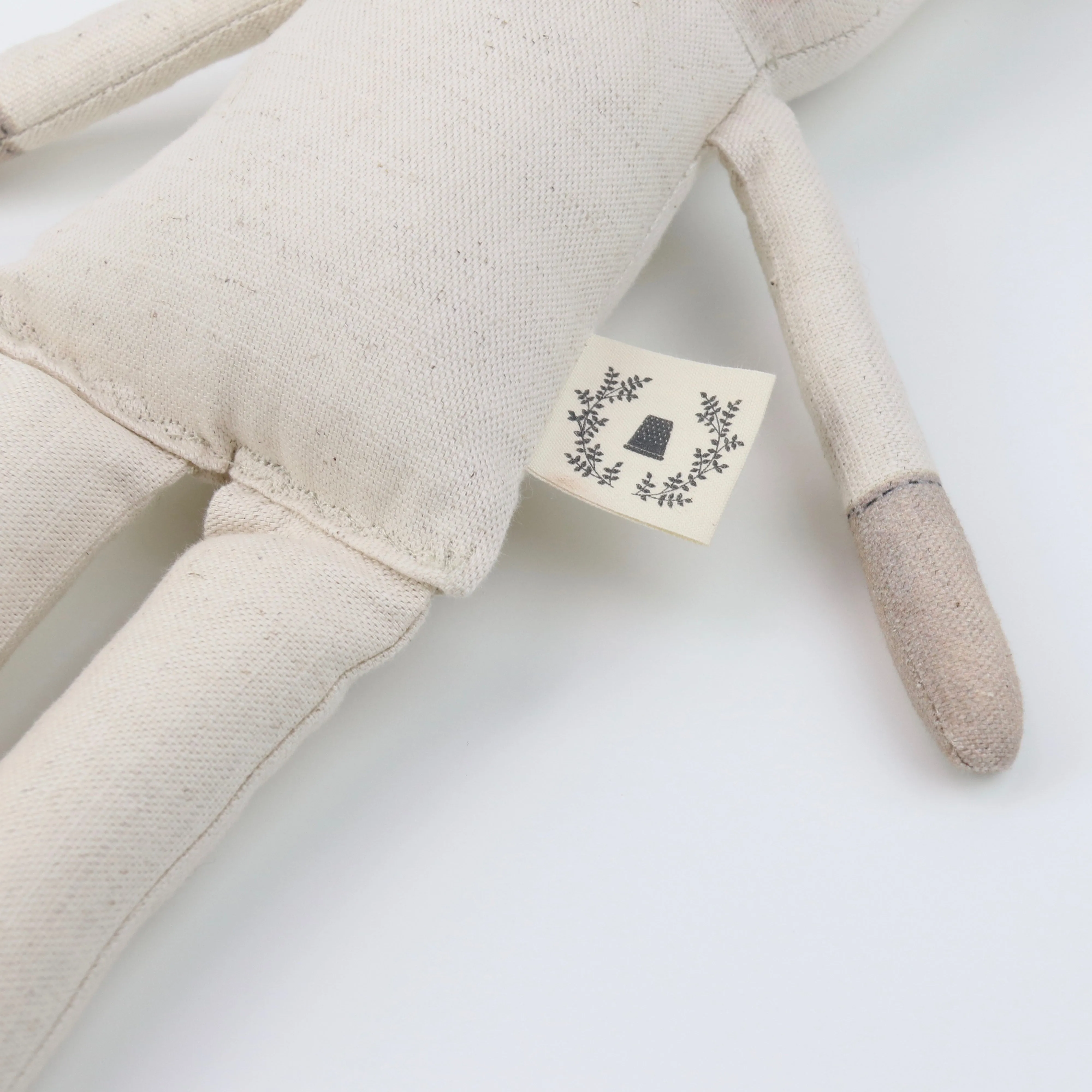 Keepsake Regal Delphine Dormouse