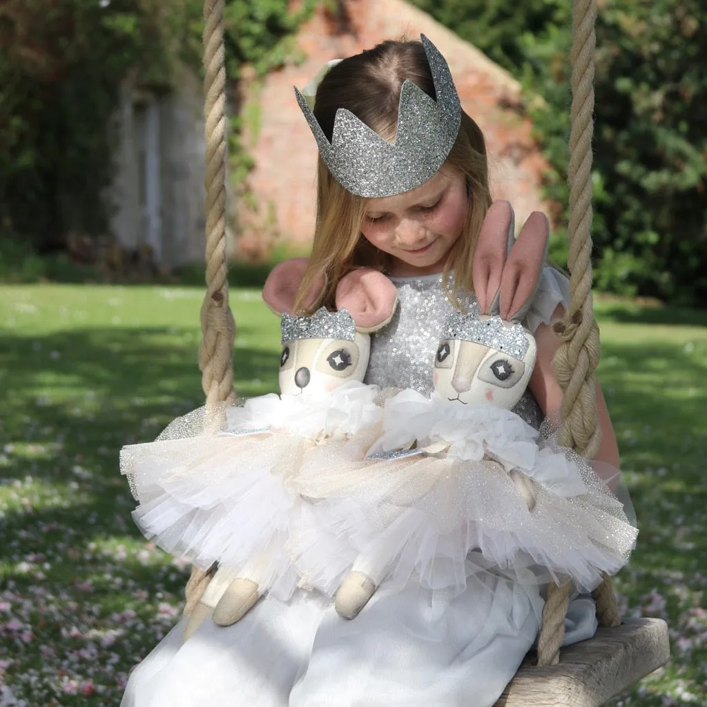 Keepsake Regal Hebe Hare