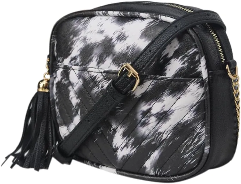 NGIL Women's Faux Leather Chevron Quilted Crossbody Bag Stylish Trendy Small Shoulder Lightweight Zippered Travel Purses