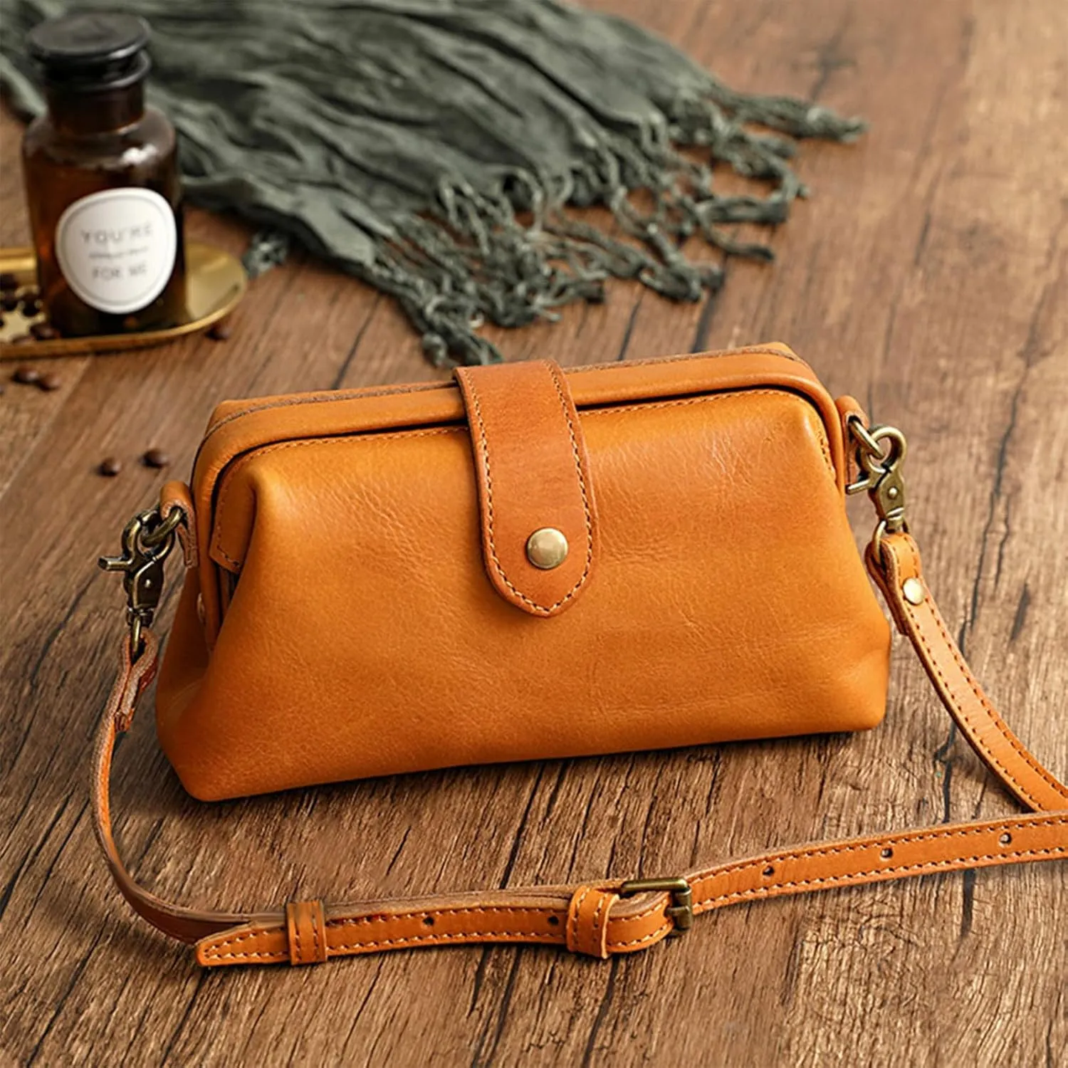 Premium Leather Retro Handmade Doctor Bag,Dr bag - retro handmade bag,Crossbody Unique Opening Small Vintage Phone Purse Handbags for Women (Yellow)