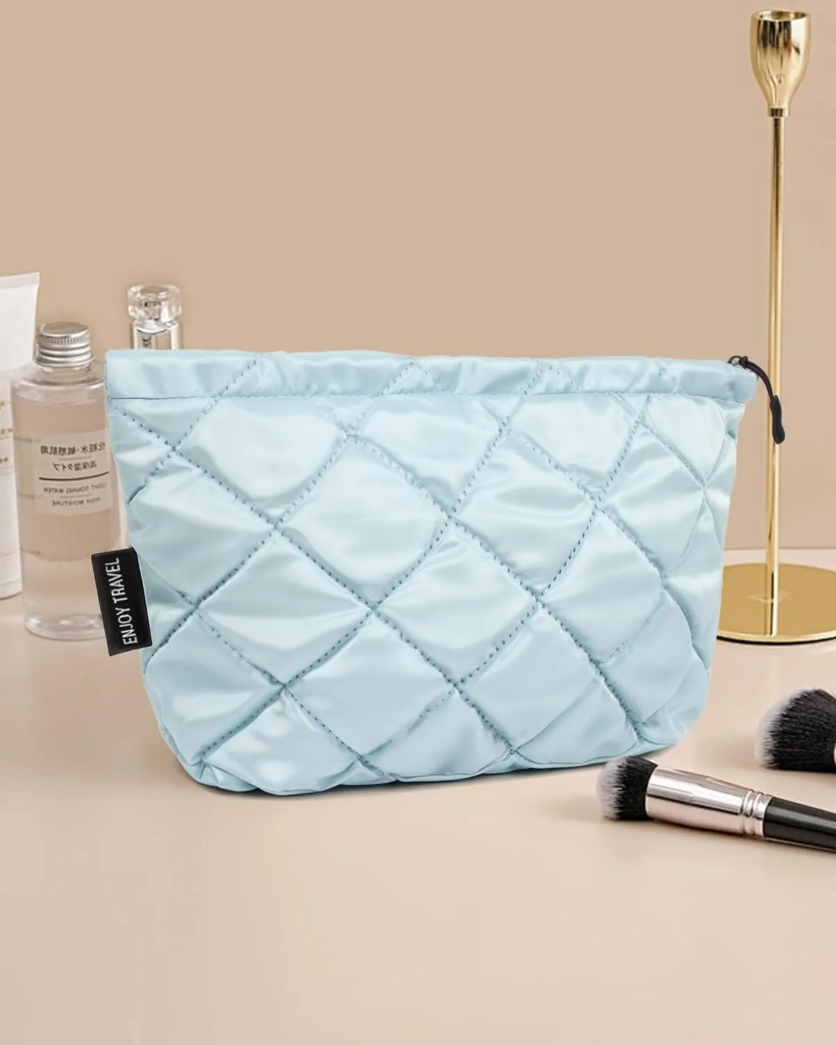 Puffer Makeup Bags for Women,Quilted Makeup Bag Cosmetic Bag, Travel Toiletry Bag for Women, Cute Makeup Bag Organizer Puffer Makeup Pouch Bag for Women Travel Essentials Toiletries (Large Blue)