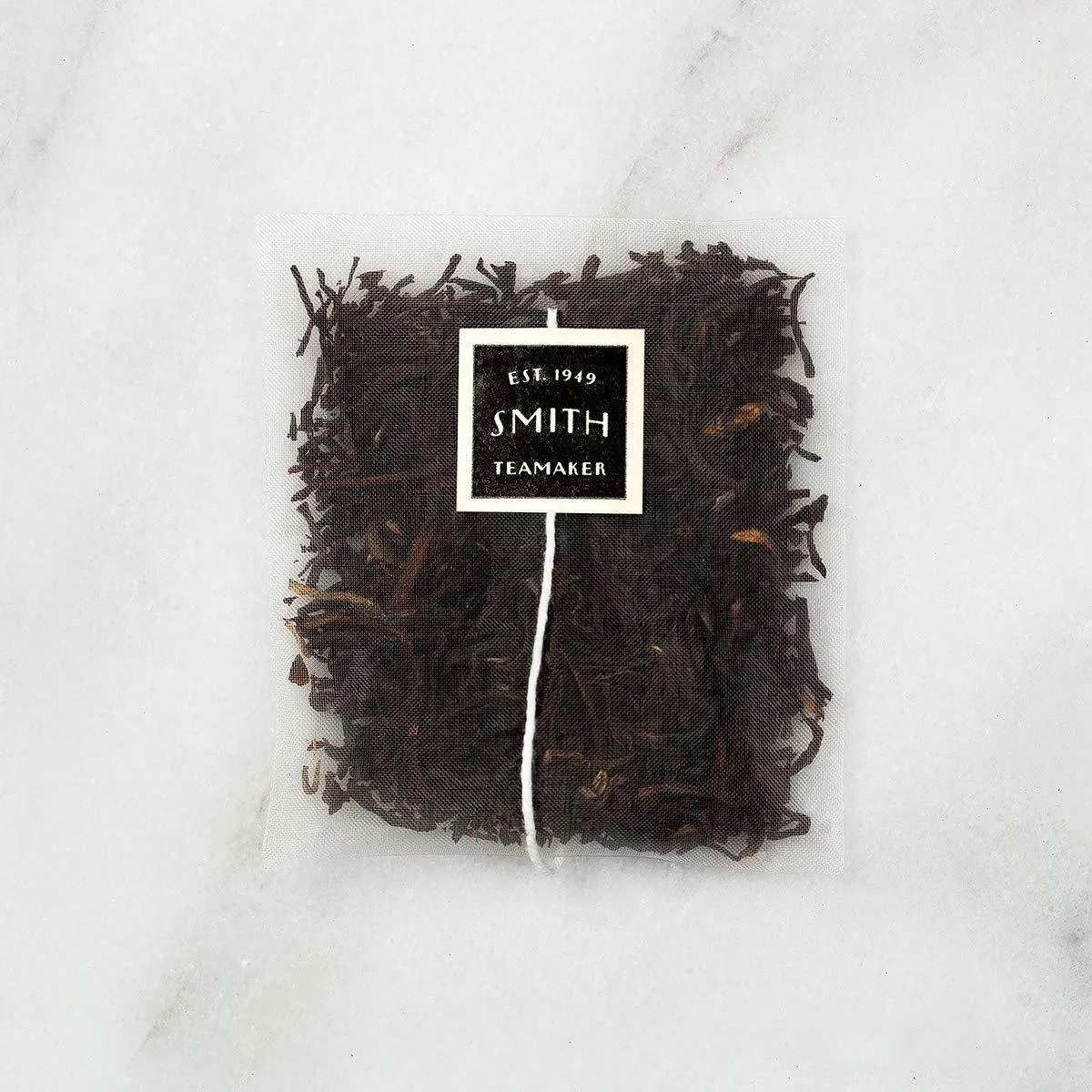 Smith Teamaker | British Brunch No. 18 - Assam, Ceylon and China Black Tea | Sugar-Free, Non-GMO, Plant Based Caffeinated Full Leaf English Breakfast Black Tea (15 Sachets, 1.48oz each)