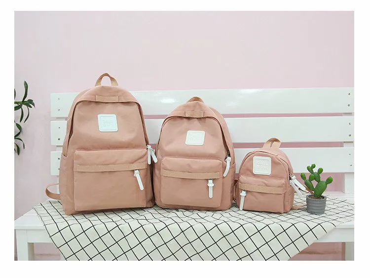 Student Schoolbag Boy Light Canvas Backpack Kindergarten Small School Bags for Babies Boys and Girls Travel Backpack Trendy Child