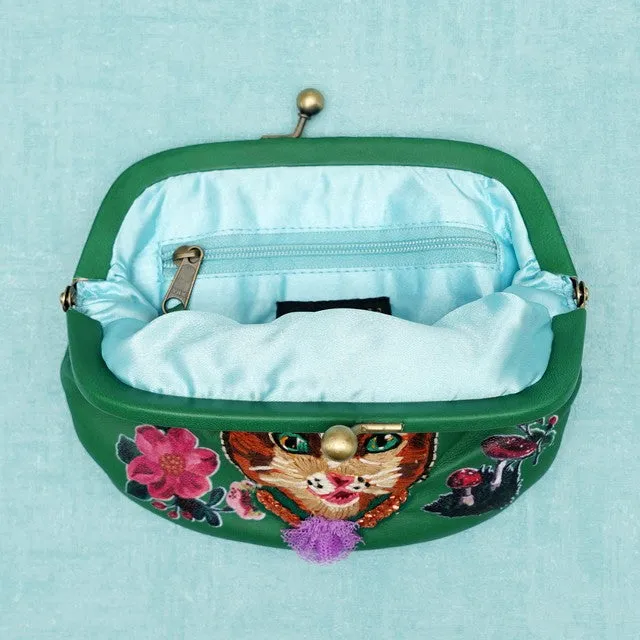 TAMAO WORLD × NATHALIE LETE Embroidery Frame Pouch Green