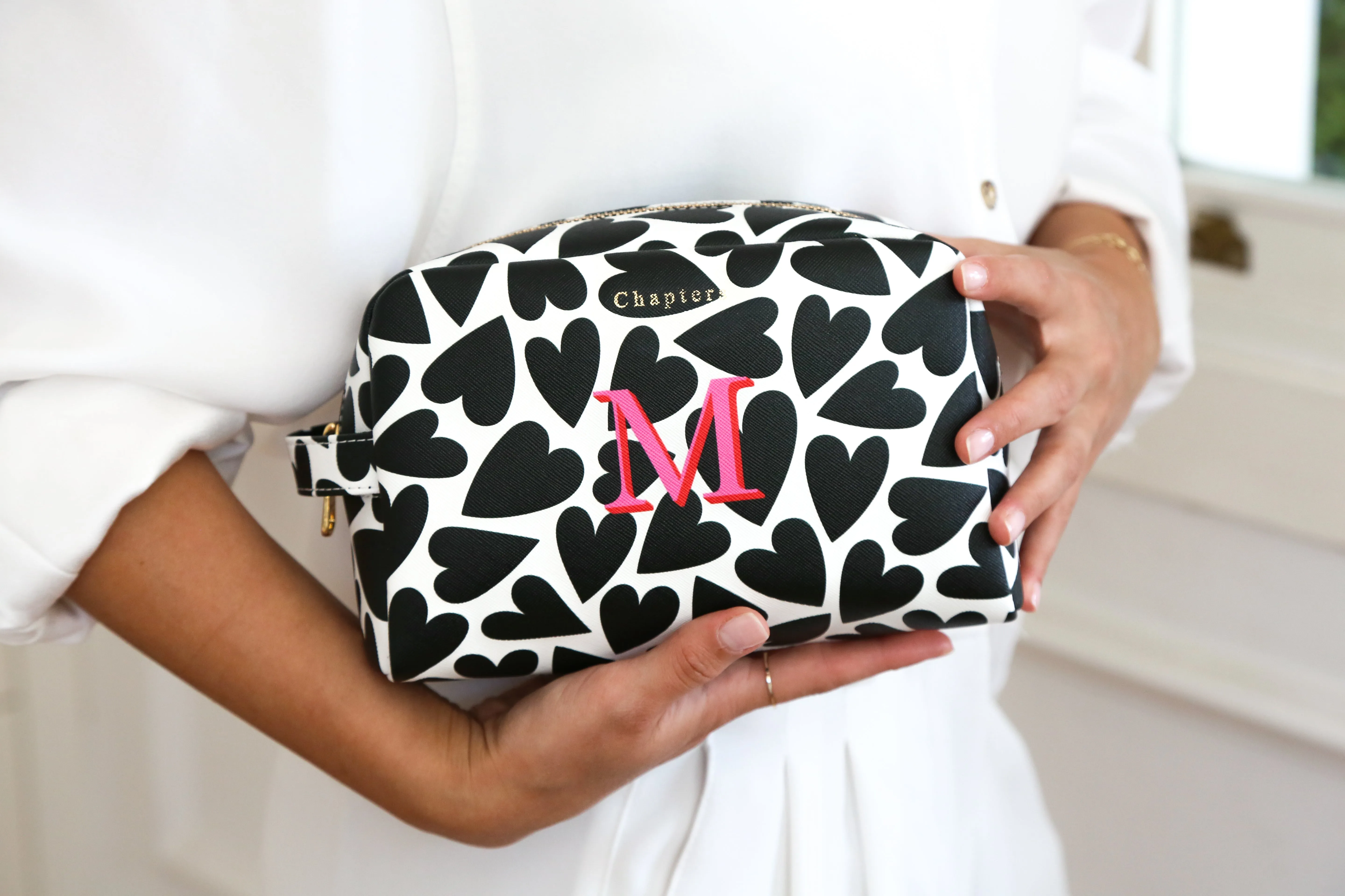 Toiletry Bag, Black & White Hearts