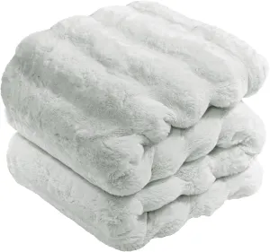 Touchat Luxury Faux Rabbit Fur Throw Blanket for Couch,Super Heavy Warm Cozy Blanket for Sofa Bedroom Living Room,Ultra Soft Fluffy Reversible Plush Blanket for Home Decor Gifts,Grey