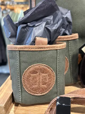 Tucker Tweed Barn Treat Pouch