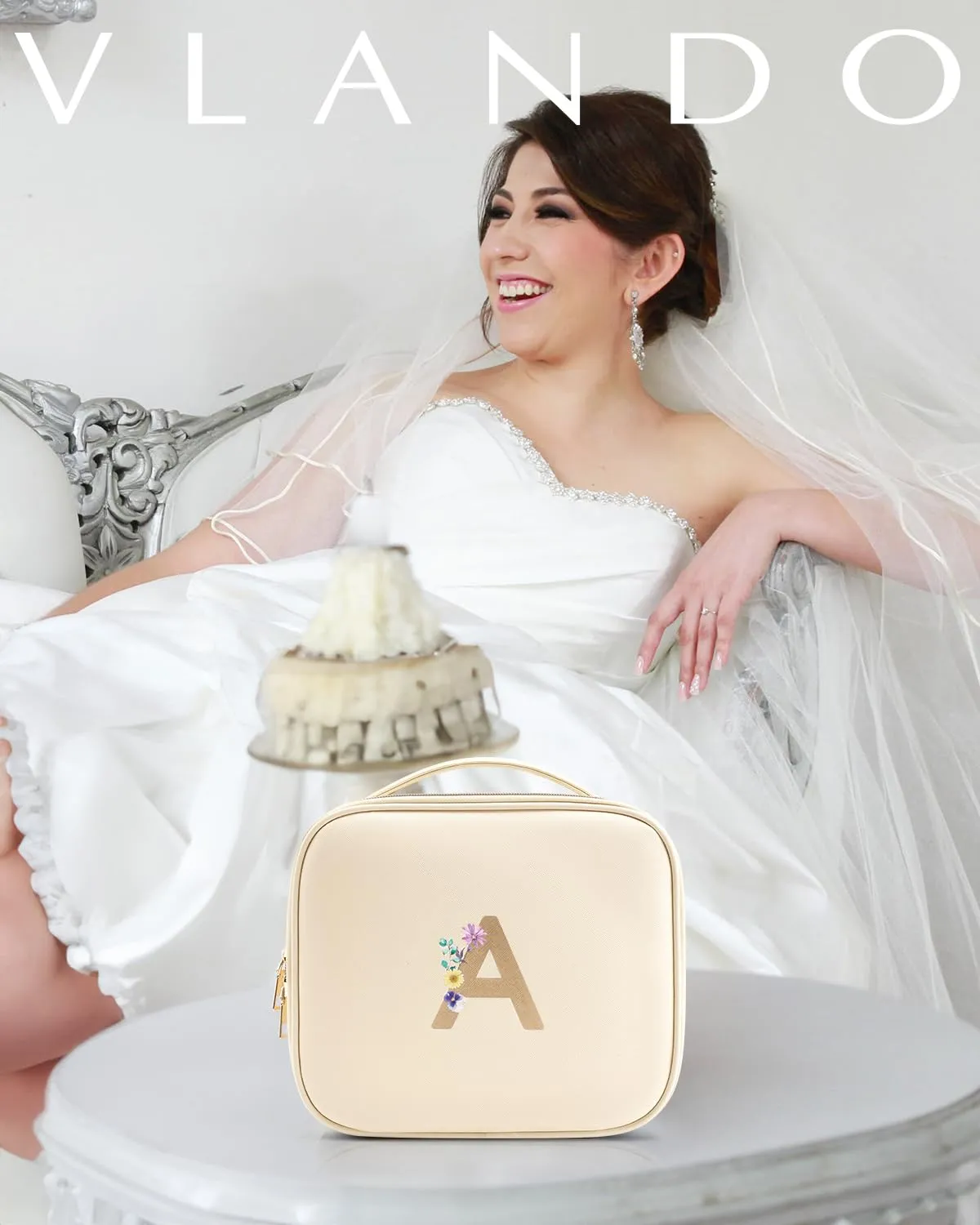 Vlando Personalized Gift for Women,Preppy Makeup Bag Personalized Bags,Unique Wedding Gifts Birthday Gift For Friends Sister Lady (Letter A)