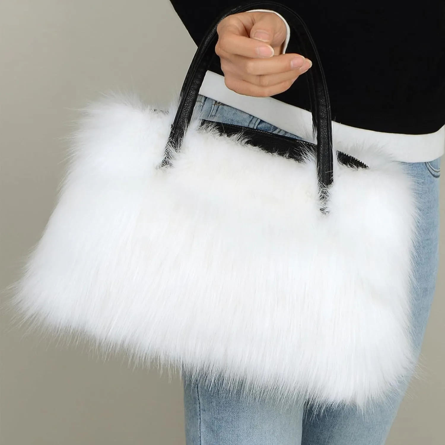 Winter Furry Handbag Soft Faux Fur Leather Bag Lightweight Travel Bag Cute Women's Shaggy Purse